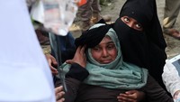 Ratusan pengungsi Rohingya terdampar di Kuala Gigieng, Kecamatan Mesjid Raya, Aceh Besar, Provinsi Aceh, MInggu (8/1/2023).