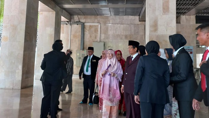 Kunjungan Istri Perdana Menteri Malaysia Anwar Ibrahim, Wan Azizah Wan Ismail, ke Masjid Istiqlal, Jakarta Pusat, Senin (9/1/2023).