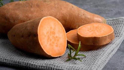 5 Manfaat Ubi Jalar yang Kini Populer sebagai Karbohidrat Sehat