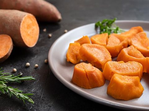 5 Manfaat Ubi Jalar yang Kini Populer sebagai Karbohidrat Sehat