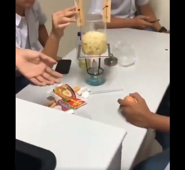 Masak nyeleneh
