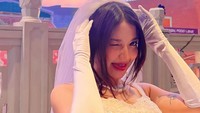 Mirriam Eka juga tak menyangka bisa merasakan hal-hal tak kasat mata. (Foto: dok Instagram)