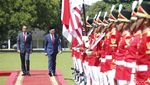 Momen Jokowi Sambut PM Malaysia Anwar Ibrahim di Istana Bogor