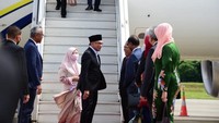 Perdana Menteri Malaysia YM Dato Seri Anwar Ibrahim yang baru dilantik pada November 2022 tersebut melakukan kunjungan bilateral pertamanya ke Indonesia pada 8 hingga 9 Januari 2022. Kunjungan tersebut atas undangan Presiden RI Joko Widodo.