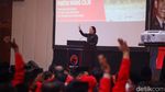Puan Bicara Capres PDIP hingga Target Pemilu di Bimtek DPRD