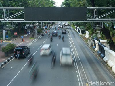 Siap-siap! 25 Jalan di Jakarta Ini Bakal Berbayar