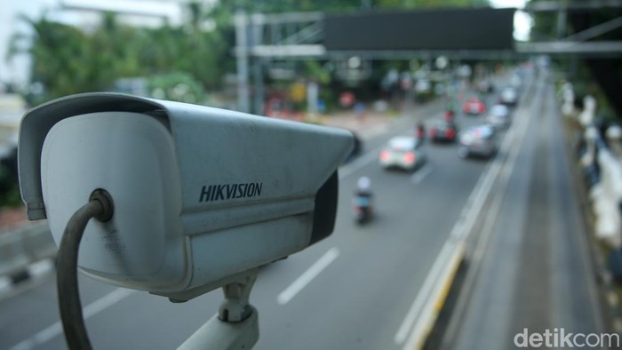 Waktu Penerapan Jalan Berbayar di Jakarta Efektif Setiap Hari Jam 05.00-22.00 Melintas di sejumlah ruas jalanan Jakarta bakal berbayar. Untuk waktunya mulai dari pukul 05.00 sampai 22.00 WIB.