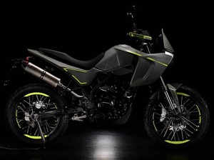 Versys-X 250 dan V-Strom 250 Punya Lawan Tangguh, Namanya Benelli BKX 250