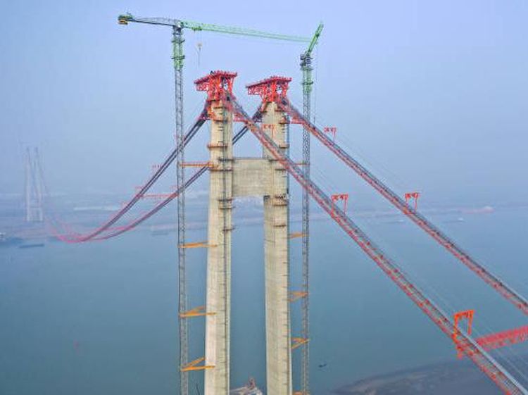 China Bakal Punya Jembatan Gantung Terbesar Kedua di Dunia