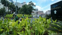 Kepala Suku Dinas Perhubungan Jakarta Pusat Wildan Anwar mengatakan pembangunan skybridge Kebon Kacang direncanakan dimulai tahun depan.
