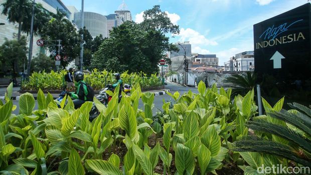 Kawasan Kebon Kacang di Tanah Abang, Jakarta Pusat, mulai steril dari PKL, Selasa (10/1/2023). Kini, tak tampak lagi PKL menjamur di kawasan yang terletak dekat Mal Grand Indonesia (GI) dan Plaza Indonesia (PI) itu.