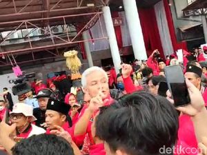 Ssst! Ganjar Redam Kader yang Teriaki Dirinya Presiden Usai HUT PDIP