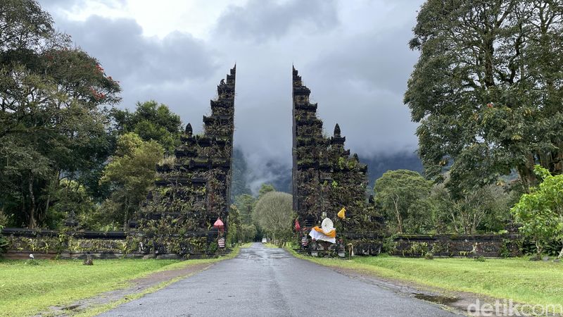 Gerbang Handara Bali