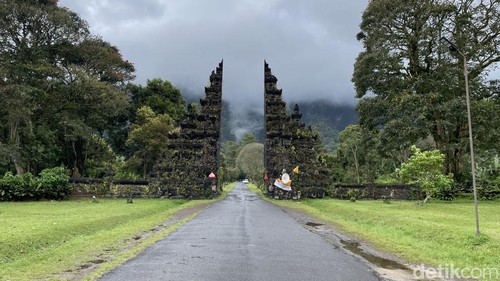 Gerbang Handara Bali