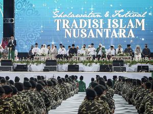 Momen Jokowi Hadiri Festival Tradisi Islam Nusantara