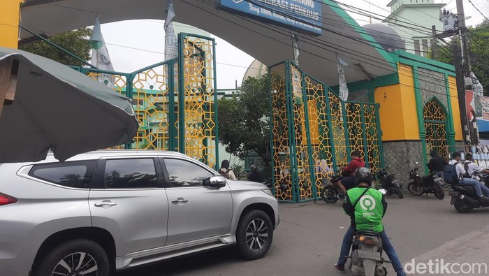 Kampus UISU di Jalan SM Raja Medan. (Radja Malo Sinaga/detikSumut)