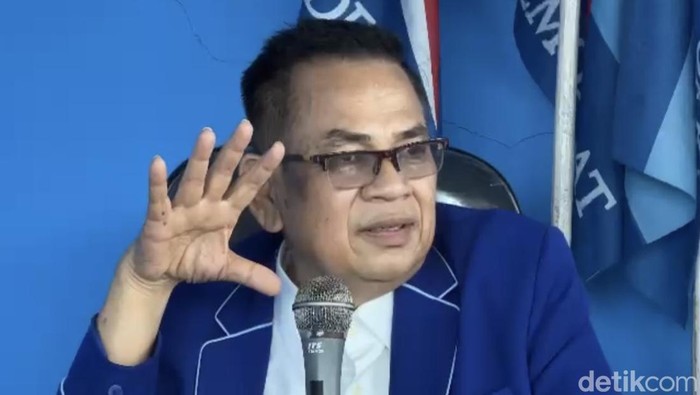 Ketua DPC Partai Demokrat Kabupaten Solok, Iriadi Dt. Tumangguang.
