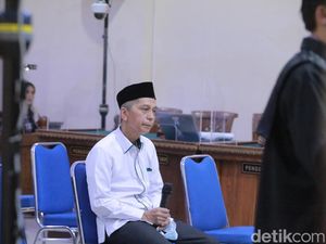 Pembelaan Eks Rektor Unila Prof Karomani Usai Dituntut 12 Tahun Bui