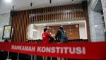 Momen PSI Ajukan Berkas Perkara Uji Materi Pemilu Terbuka ke MK