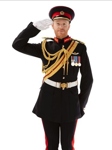 Rhys Whittock, pria mirip Pangeran Harry Rhys Whittock, pria mirip Pangeran Harry