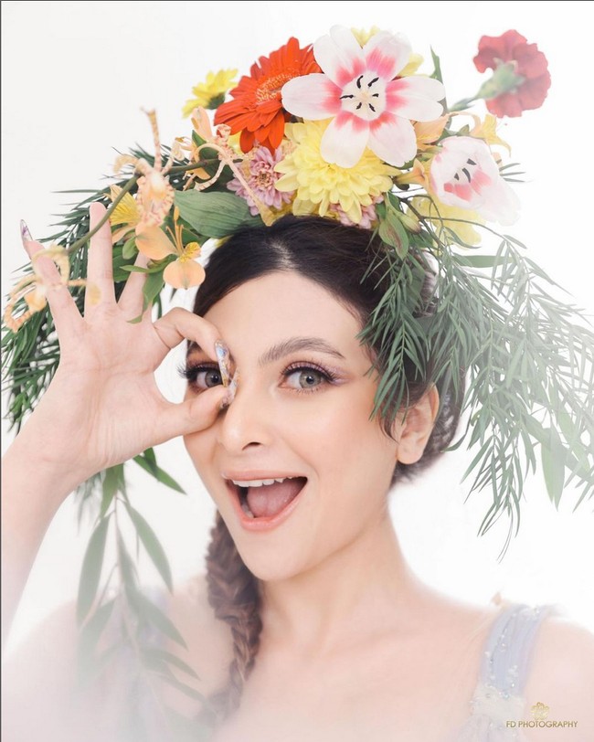 “Karena dari kecil Papaku selalu kasih tahu kalau mau apa pun usaha. Harus rangking satu baru dikasih hadiah,” tutur Sarah Keihl saat mengisi acara ‘Rumpi: No Secret’, seperti dikutip dari detikHot. Foto: Instagram/@sarahkeihl