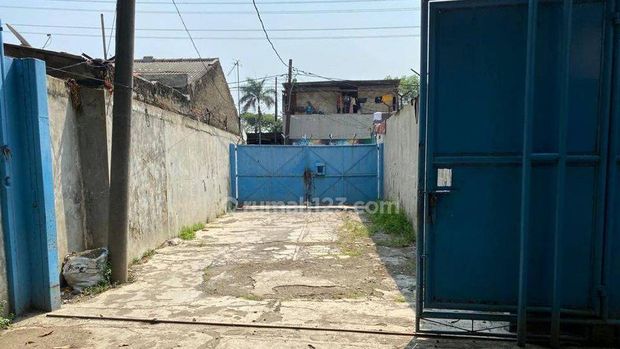 Sebuah pabrik Garmen di Rawa Buaya, Jakarta Barat, Dijual di toko online dengan harga 17M. (Dok. rumah123.com)