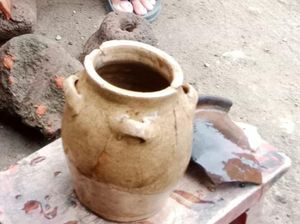 Harta Karun Ditemukan Lagi di Mranggen, Kali Ini Guci Kuno Abad 6-9 M
