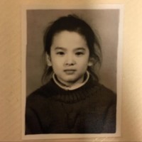 Kecantikan Song Hye Kyo semakin terpancar saat beranjak dewasa. Namun belakangan saat menghadiri konferensi pers drama Korea The Glory, mantan istri Song Joong Ki itu disebut-sebut terlihat tua. Foto: dok. theqoo