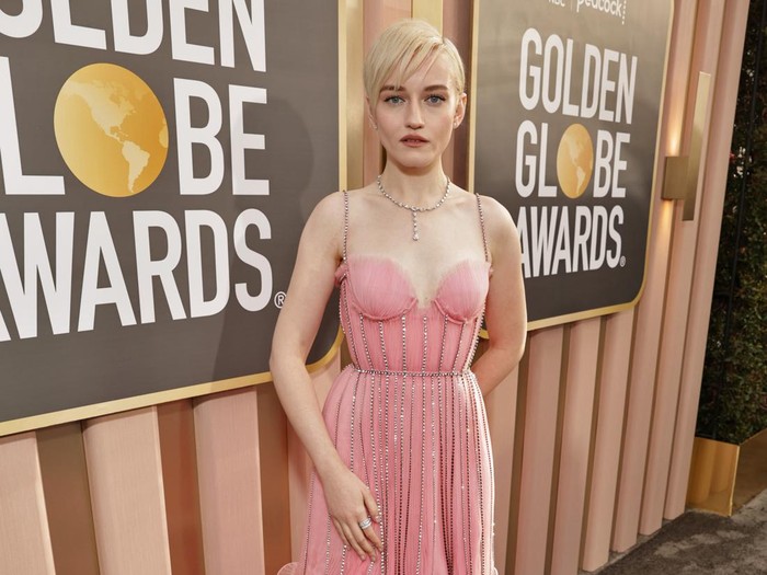 1455606326 BEVERLY HILLS, CALIFORNIA - JANUARY 10: 80th Annual GOLDEN GLOBE AWARDS -- Pictured: Julia Garner arrives at the 80th Annual Golden Globe Awards held at the Beverly Hilton Hotel on January 10, 2023 in Beverly Hills, California. -- (Photo by Todd Williamson/NBC/NBC via Getty Images)