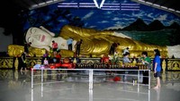 Dapat diketahui, patung Buddha ini memiliki panjang 18 meter dan tinggi 5 meter. Patung ini juga merupakan salah satu Patung Buddha tidur terbesar di Indonesia dan satu-satunya di Jawa Barat.