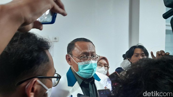dr. Letjen A Budi Sulistya