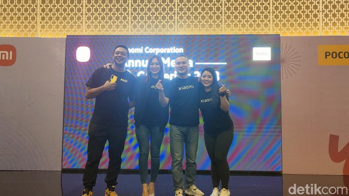 Gathering Xiaomi 2023 di Bandung dengan Country Director Xiaomi Indonesia Wentao Zhao.