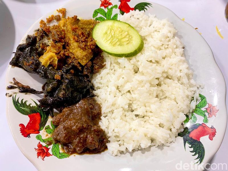 Gentong Mas : Nasi Lidah Spesial hingga Nasi Campur Madura yang Viral