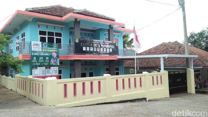 Kantor Desa Padawaras, Cipatujah, Tasikmalaya
