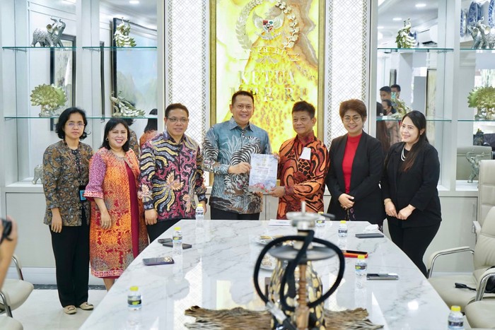 MPR, DPR, dan DPD RI akan menyelenggarakan perayaan Natal Bersama pada 31 Januari 2023 di Gedung Nusantara IV Komplek MPR/DPR/DPD RI.