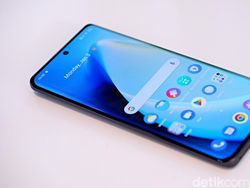 Ini Realme 10 Pro Plus 5G, HP 5 Jutaan Usung Layar Tepian Lengkung