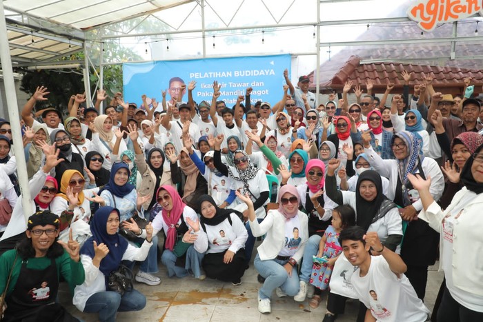 Relawan Sandiaga