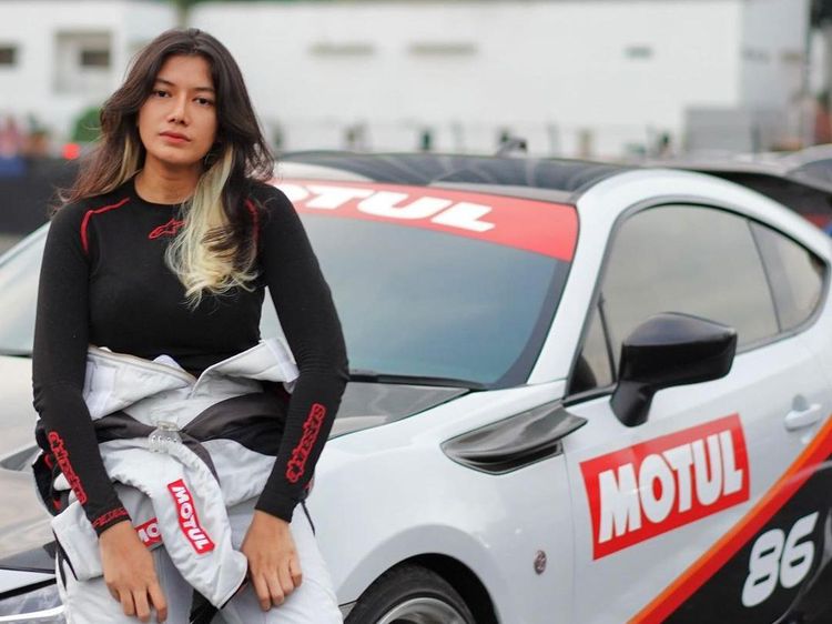 Revy Vamella Suka Otomotif karena Ketularan Orang Tua