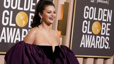 Before After Selena Gomez Naik BB Akibat Pengobatan Lupus