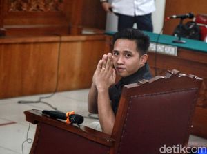 Sidang Tuntutan Richard Eliezer Ditunda Satu Pekan