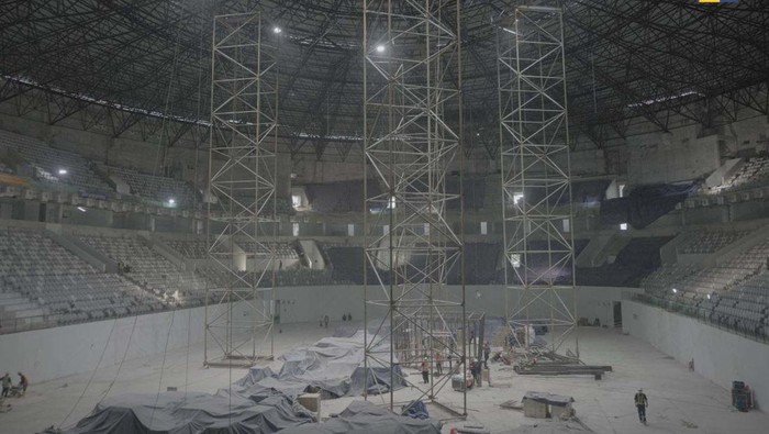 Pembangunan Indoor Multifunction Stadium (IMS) di Kawasan Gelora Bung Karno (GBK), Jakarta sudah 74%. Stadion ini ditargetkan tuntas pada Juni 2023.
