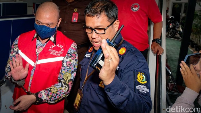 Teddy Minahasa