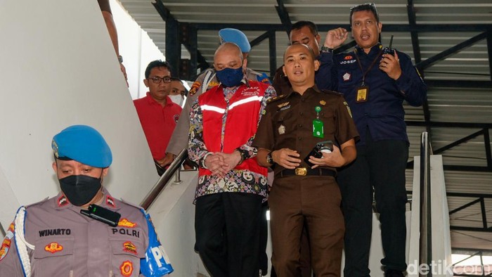 Teddy Minahasa Teddy Minahasa