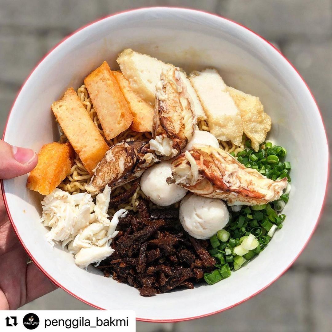Tempat makan bakmi kepiting
