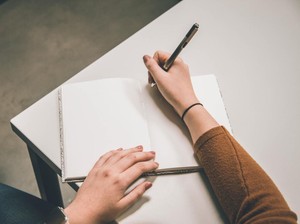 Apa Fungsi Fakta di Dalam Teks Persuasi? Ini Penjelasan dan Contohnya