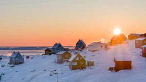 Dinginnya Kebangetan, Warga Greenland Sampe Mau Pindah ke Neraka