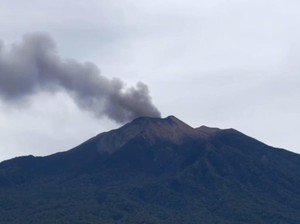 Dalam Sepekan, Gunung Marapi Erupsi 203 Kali