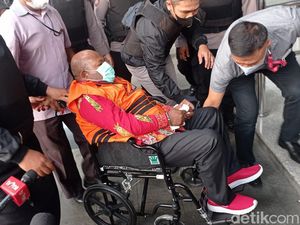 KPK: Kondisi Lukas Enembe Sehat dan Beraktivitas Normal di Tahanan