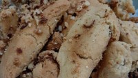 Terinspirasi membuat gorengan bernama jalangkote asal Makassar, netizen ini gagal makan enak. Adonannya justru hancur saat dimasak. Foto: Instagram/_sadfood