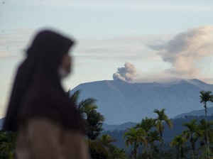 Erupsi Gunung Marapi dan Kerinci, BPBD Sumbar Imbau Warga Hindari Hoaks